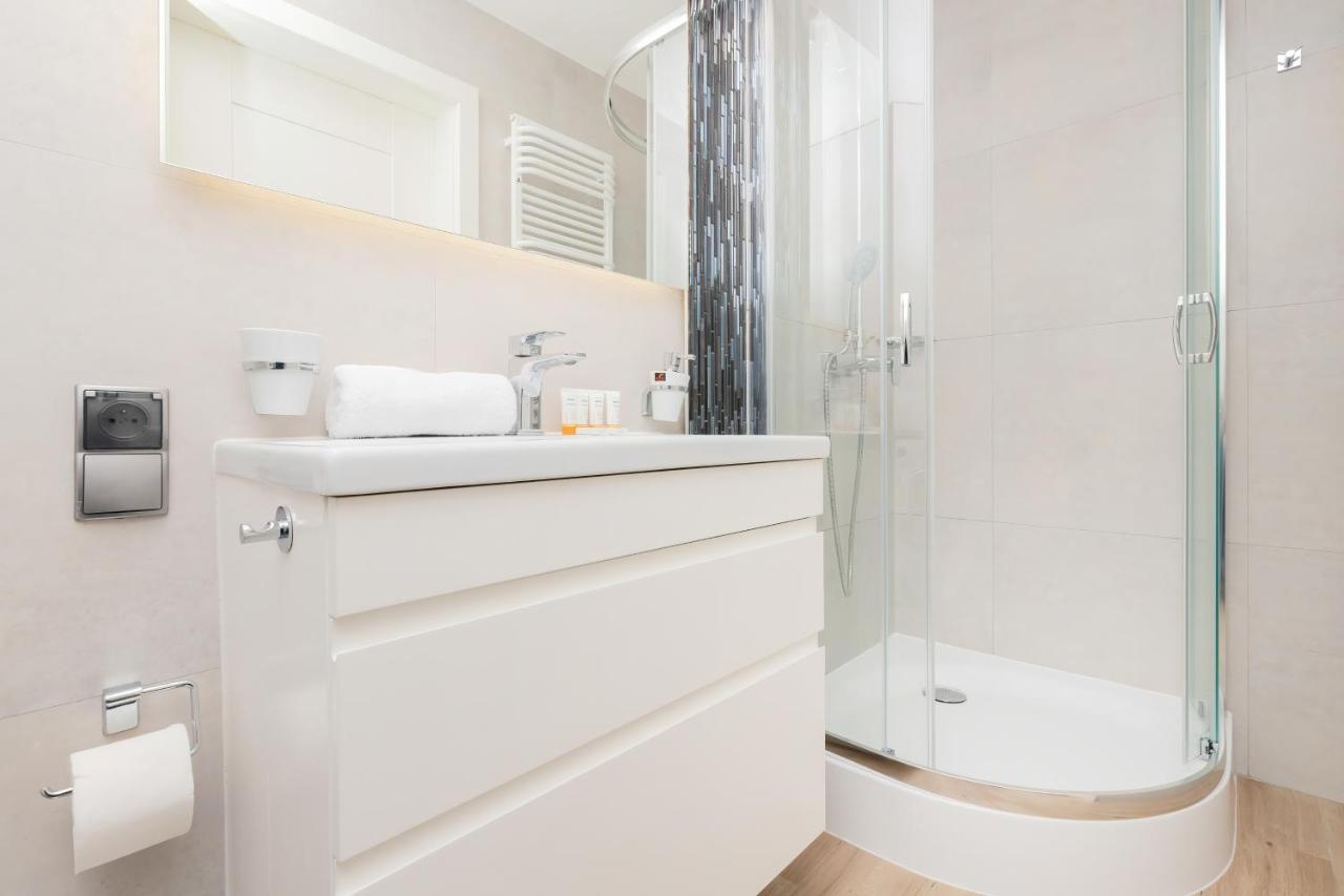 Batorego 7 Gdynia Apartments By Noclegi Renters Eksteriør bilde