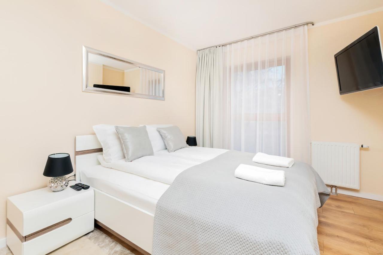 Batorego 7 Gdynia Apartments By Noclegi Renters Eksteriør bilde